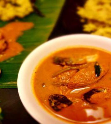 Ayala Curry / Kerala Red Fish Curry Recipe / Mackerel curry