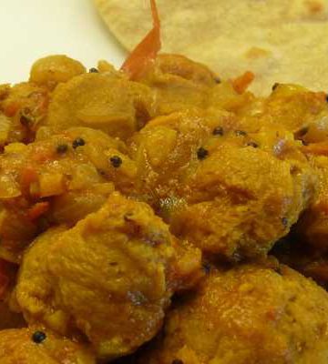 Nutrela Curry / Soy chunks recipe